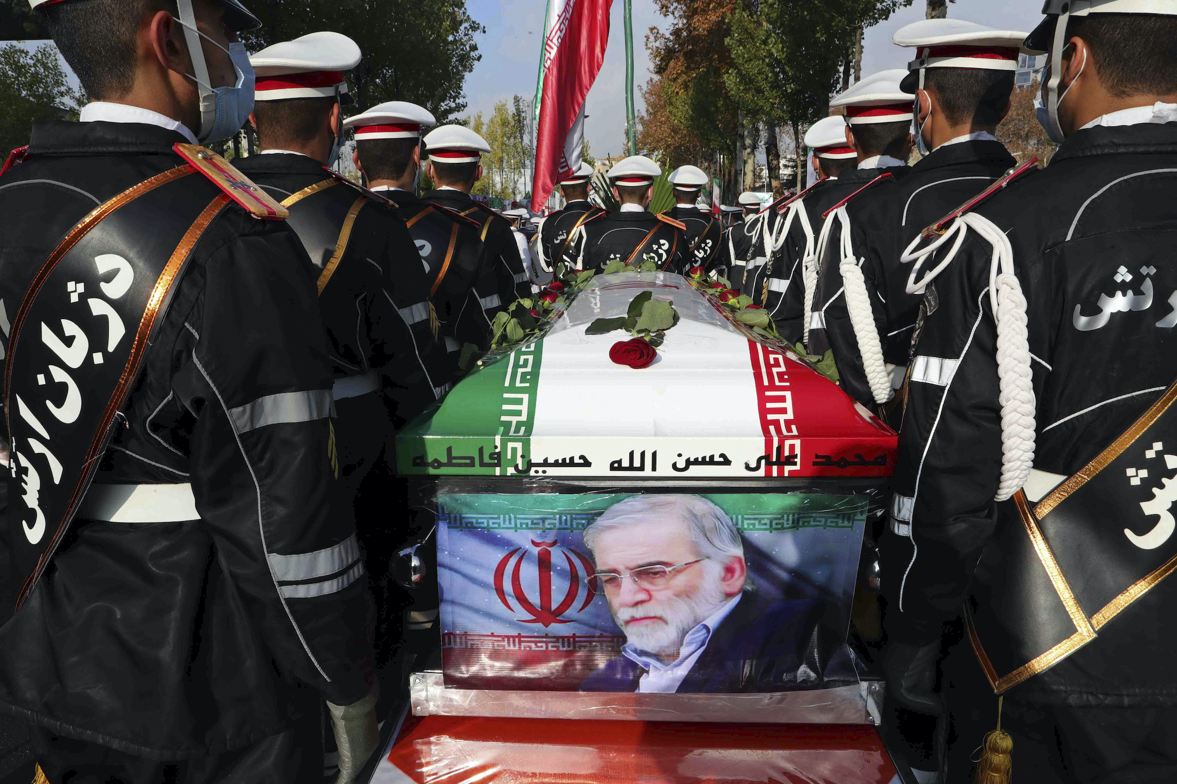 Sarg des ermordeten iranischen Atomphysikers Mohsen Fachrisadeh