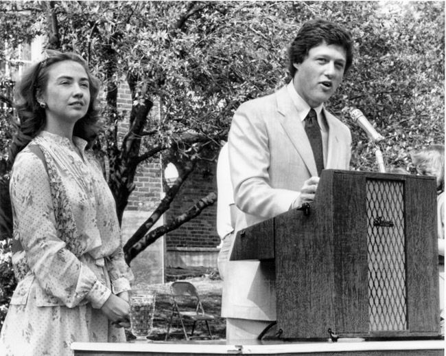 20210819-image-mb-Hillary Clinton und Bill Clinton 