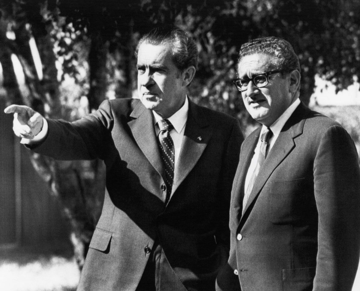 20210527-image-mb-dpa-Kissinger Nixon