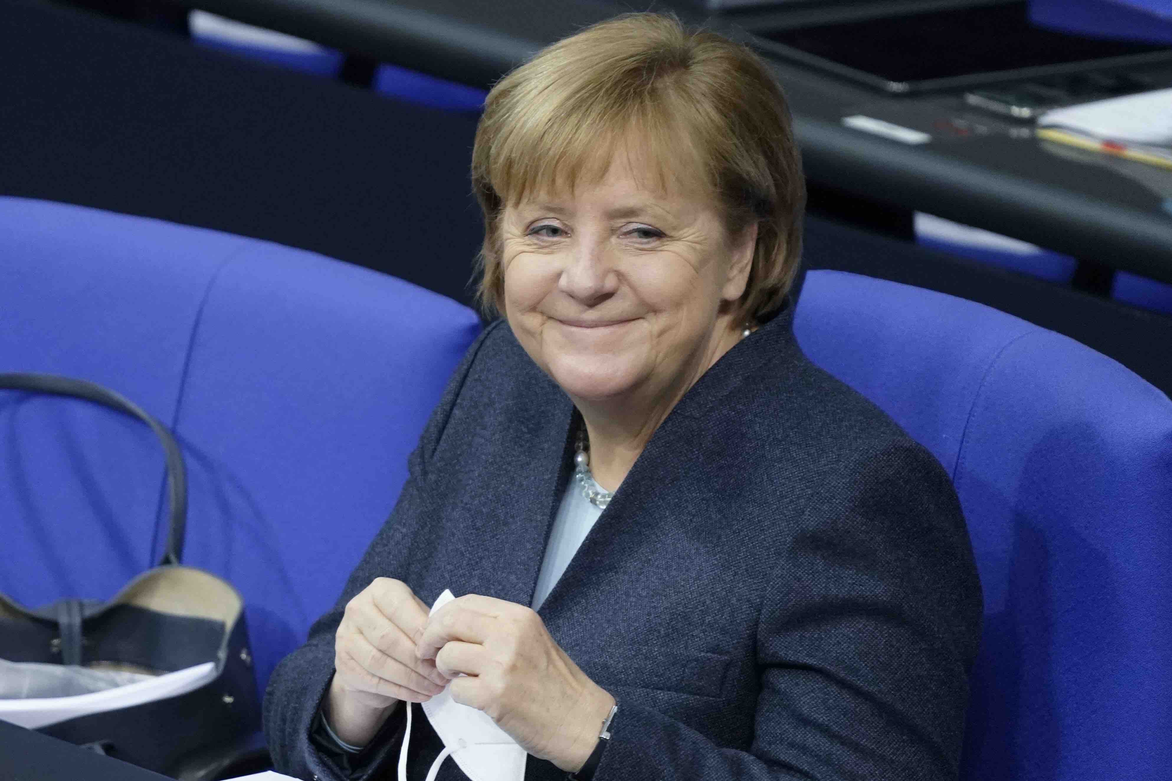 20201221-image-imago-mb-Merkel