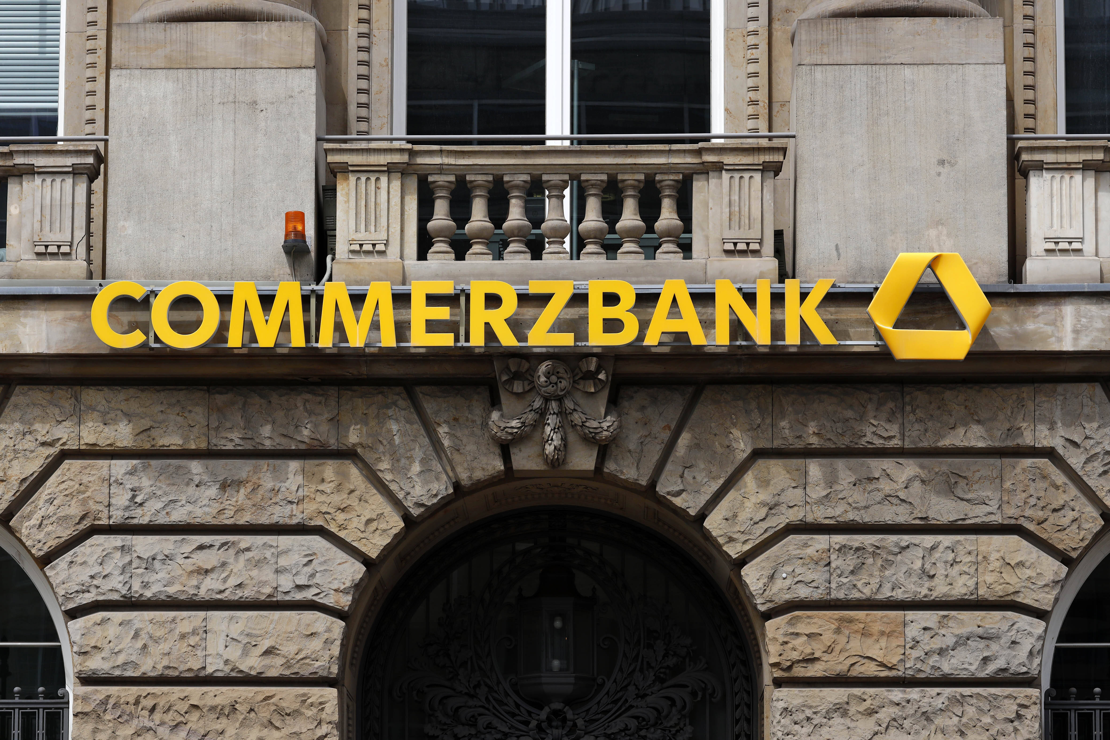 20211015-image-mb-pa-commerzbank