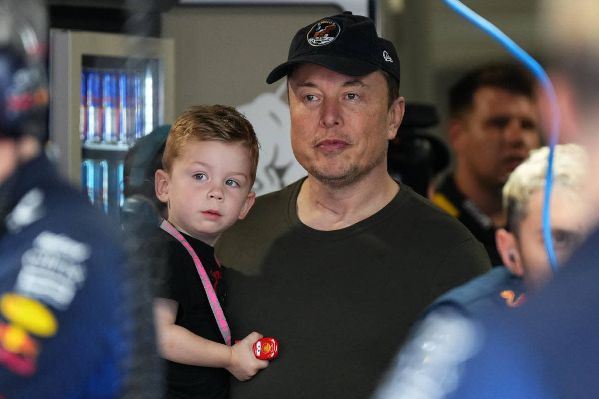 20230801-image-imago-mb-Elon Musk mit seinem Sohn X Æ A-12